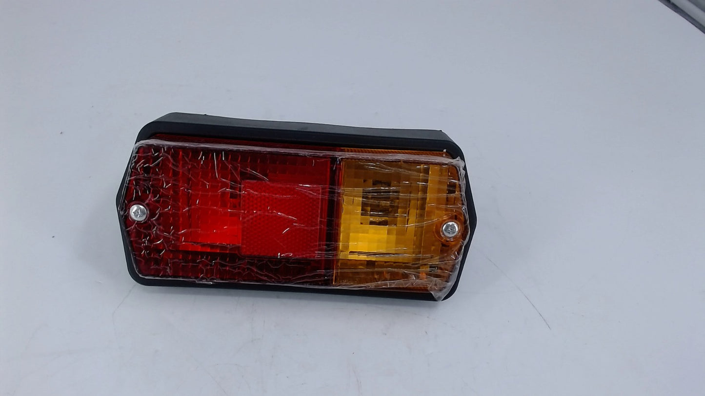 RH Tail Light Assembly 3A011-75880 for Kubota M4700 M4700DT M4900 M4900DT