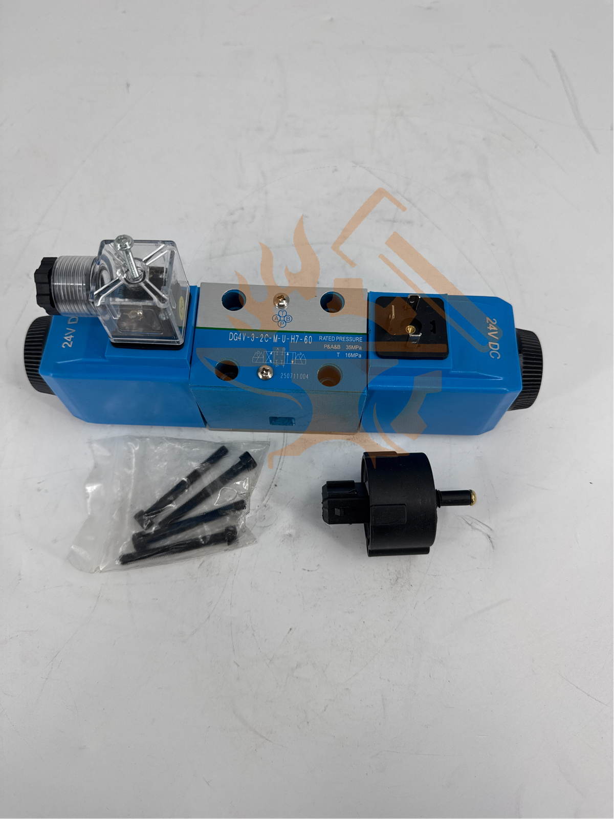 Aftermarket Eaton Vickers DG4V-3-2C-M-U-H7-60 Solenoid Valve 24V