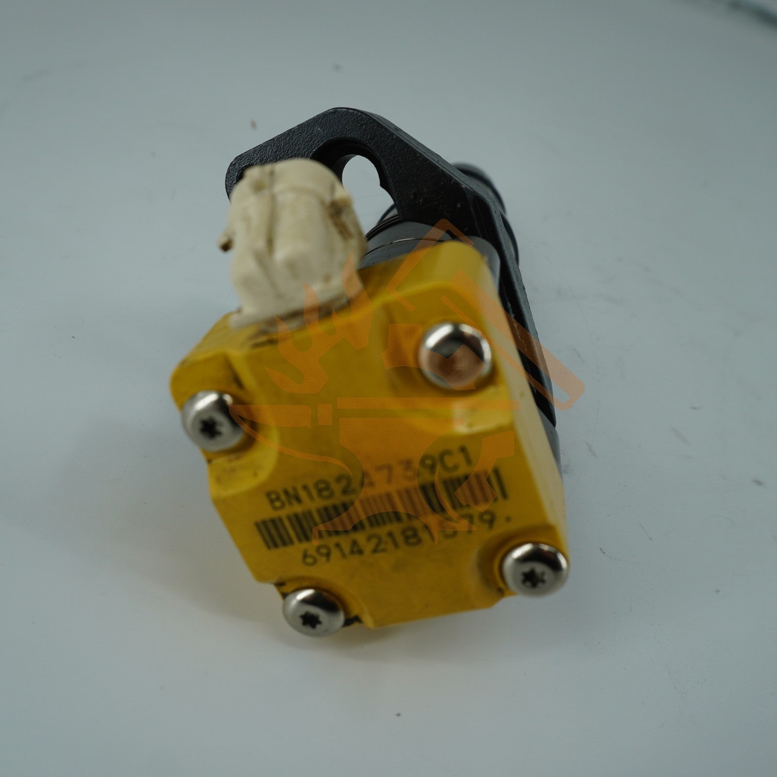 Fuel Injector 1824739C1 for Navistar DT466E 1995-1997 CAT 3126 Engine