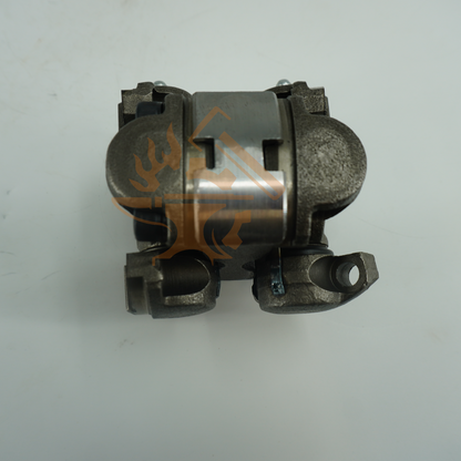 Spider U-Joint Assembly 6598347 7359851 for Bobcat 542 543 553 620 632 643 700