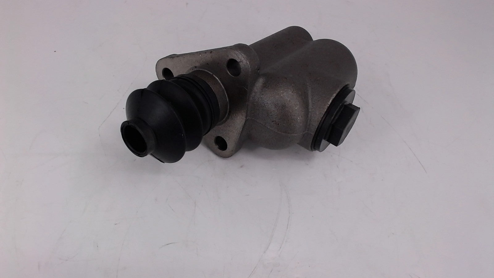 Brake Master Cylinder 899499 for Clark 30D 40D 50D Y355 Y40 Y50 Y40D Y50D 235