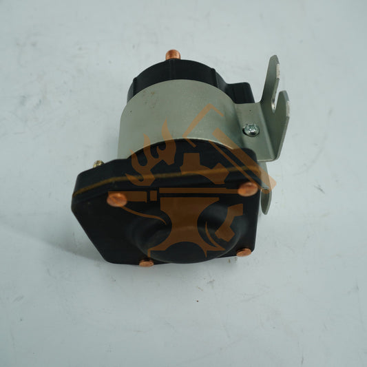 MOTOR CONTROLLER