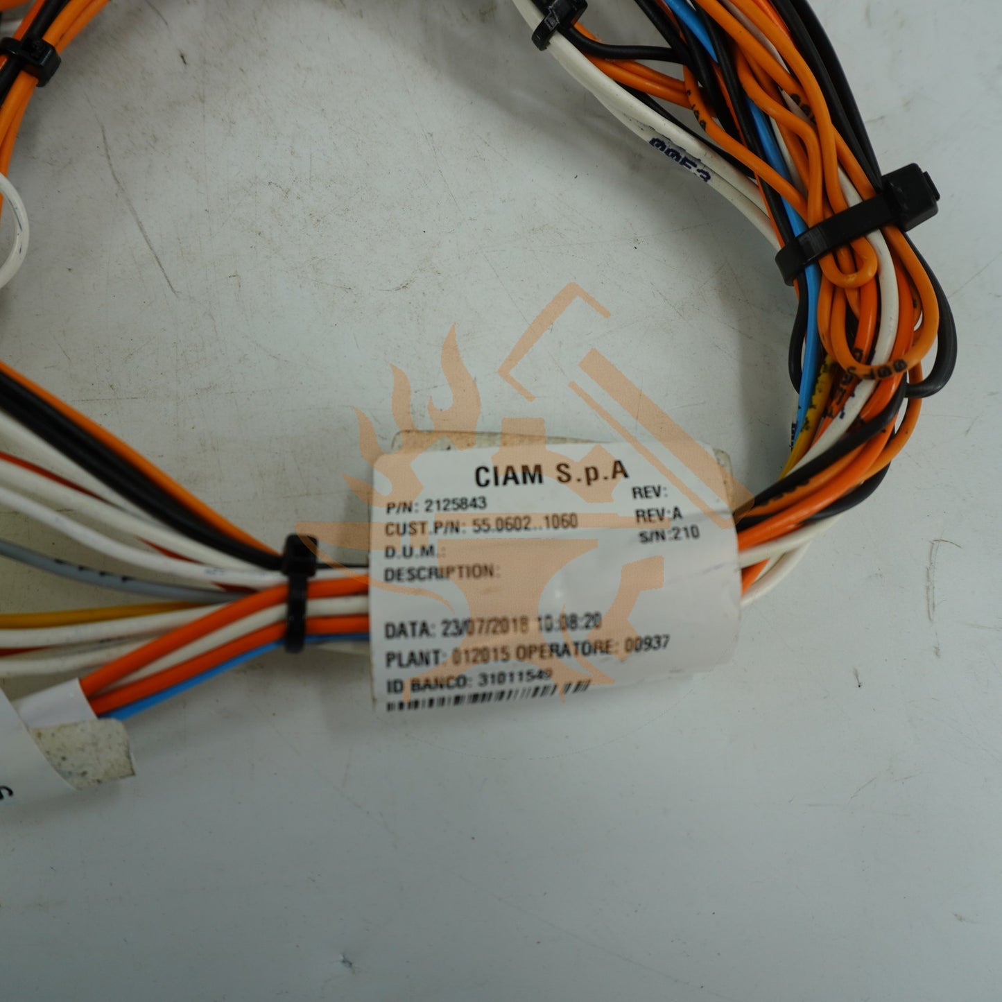 RIGHT LINE PANEL GENIE OEM ORG 55.0602.1060GT