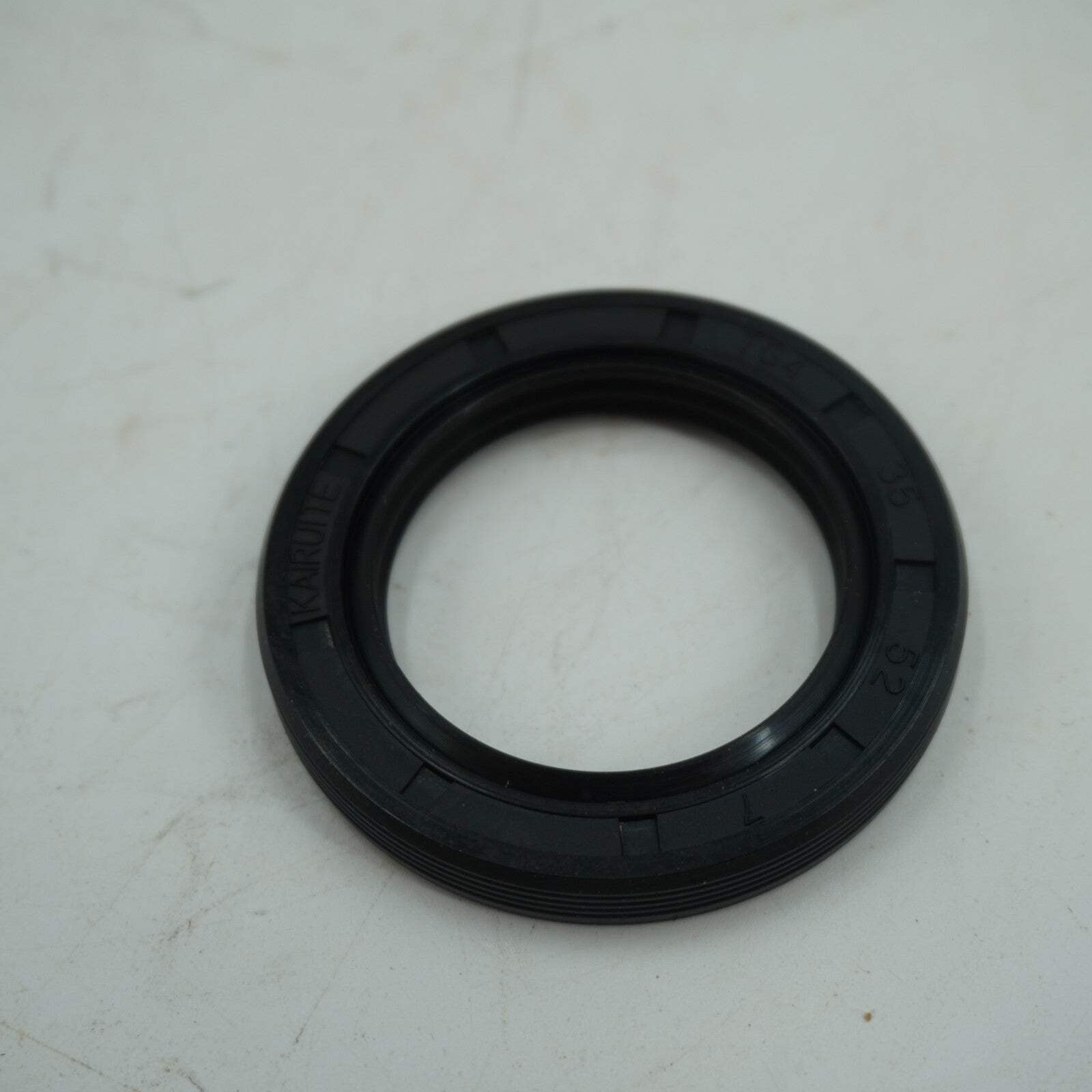 Kawasaki 92049-7014 Oil Seal