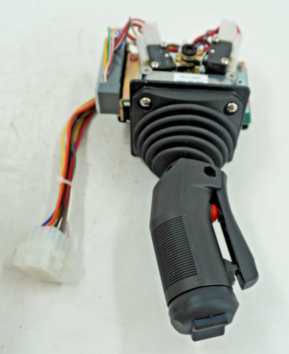 Proportional Joystick Controller 066786-000 for Upright Snorkel