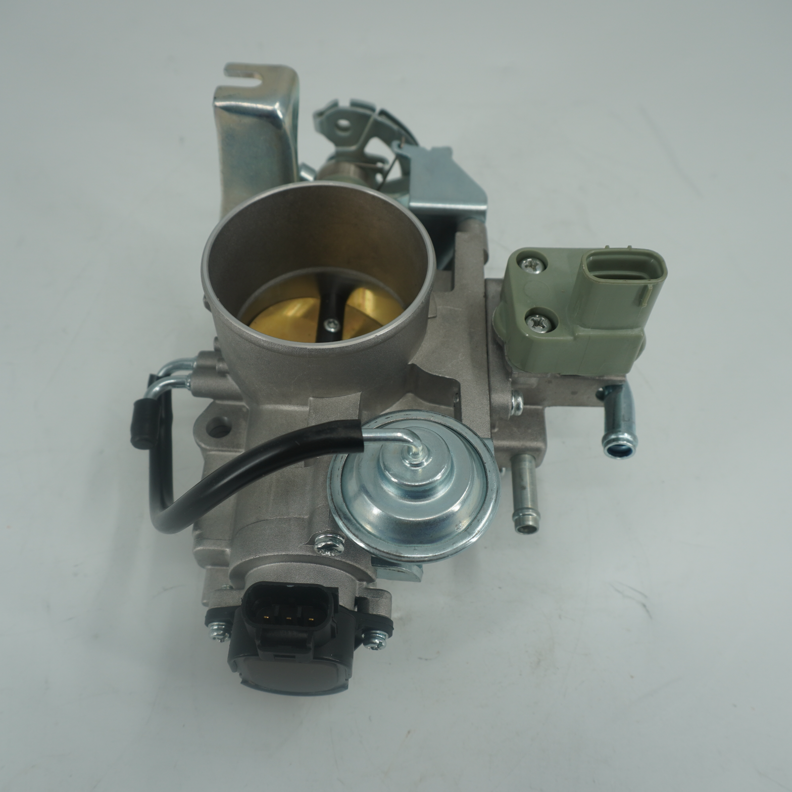 Throttle Body 22210-62220 for 1995-2004 Toyota 4Runner T100 Tacoma 3.4L