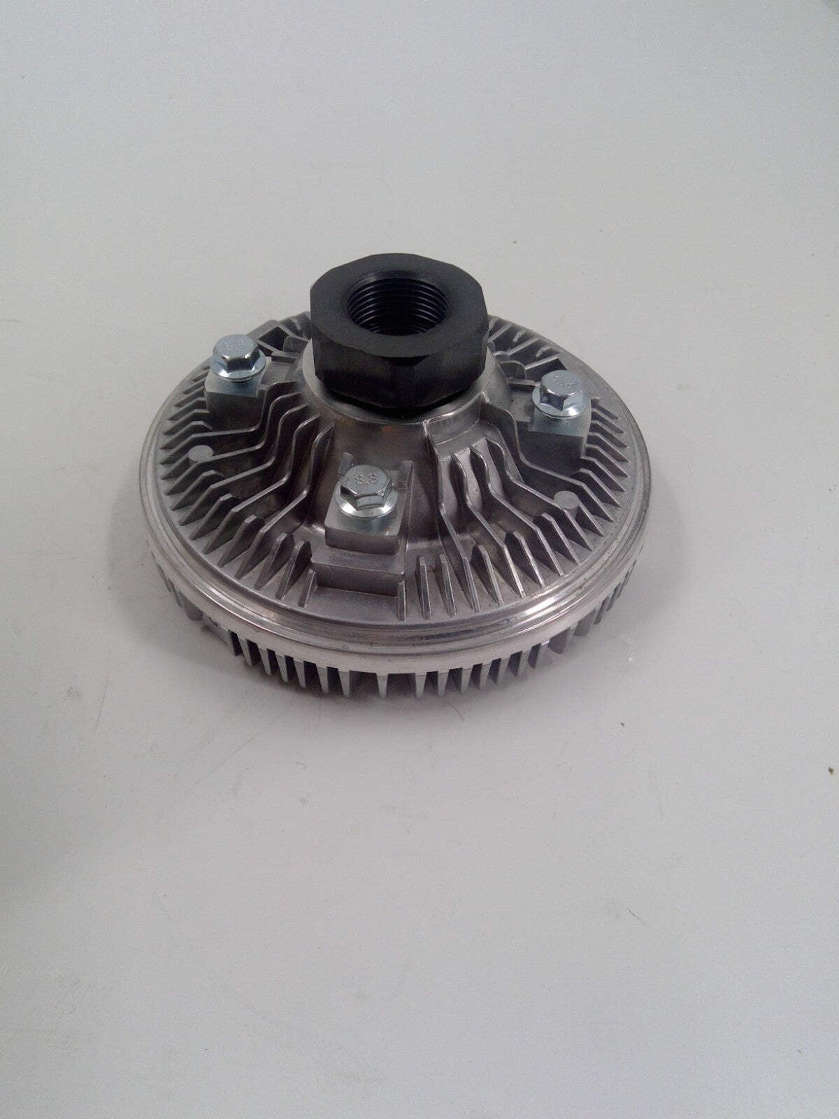 Fan Clutch 47135805 for New Holland Tractor T4.105F T4.65 T4.95V TD4040F T4050F