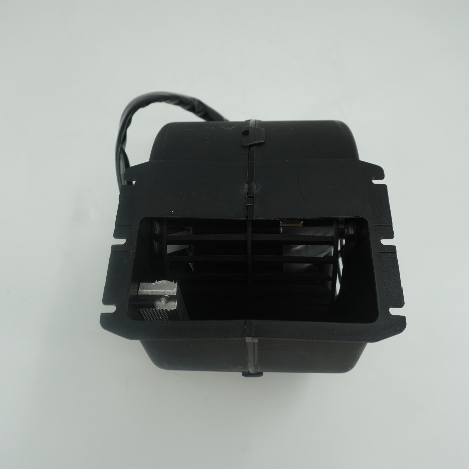 12V 3 Speed Blower Motor - Replaces Spal 010-A70-74D 30003523