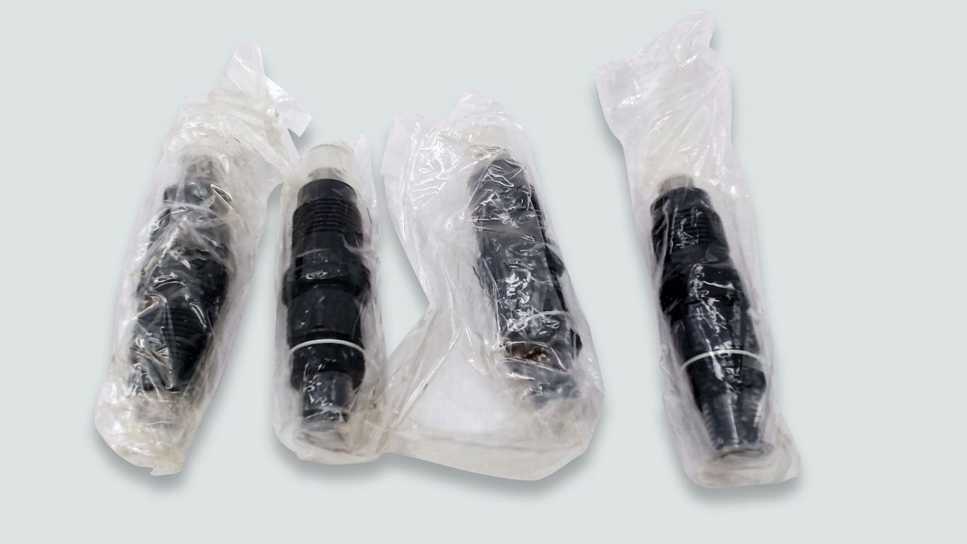 4 PCS FUEL INJECTOR
