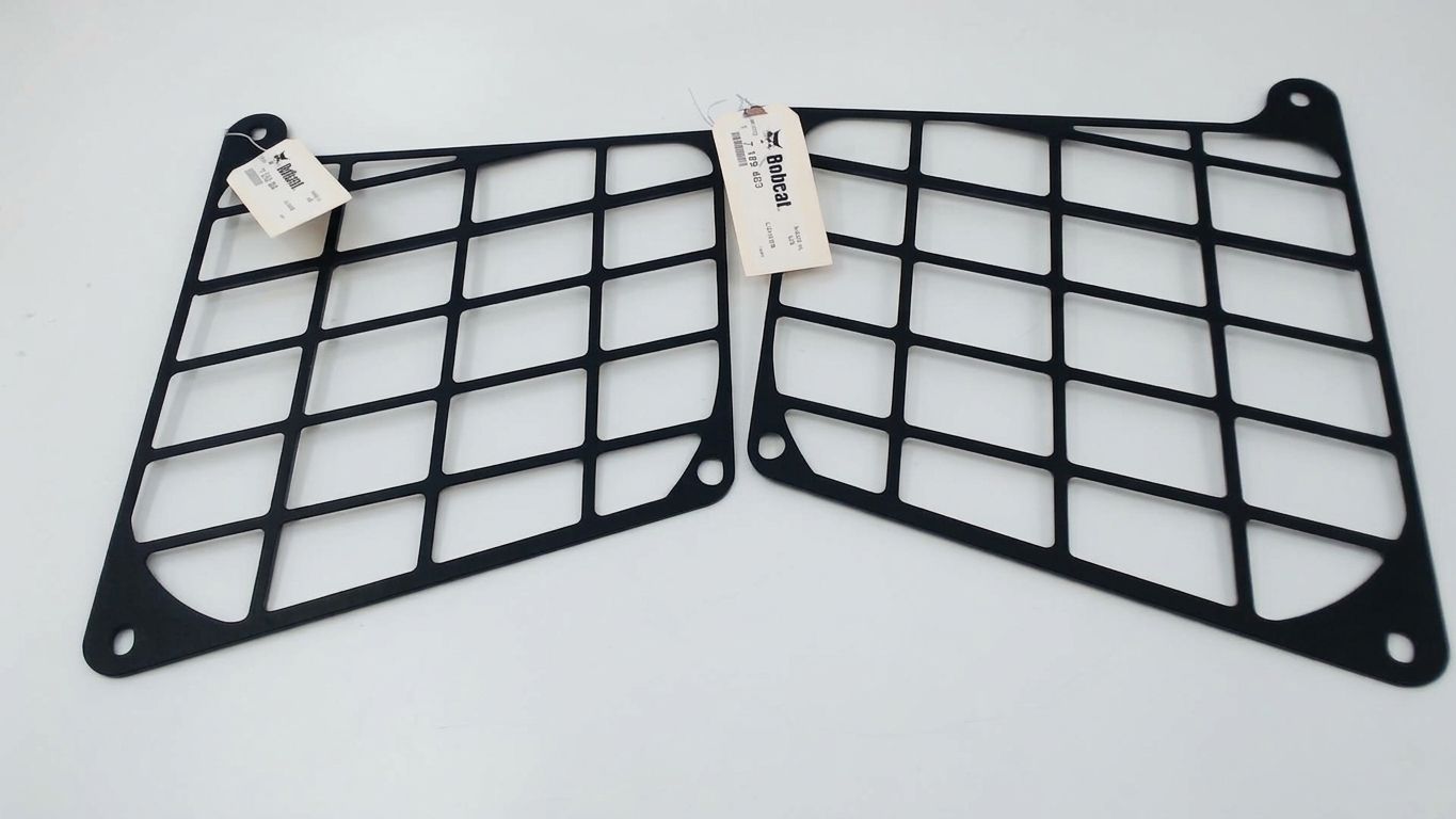 LEFT & RIGHT LOUVER