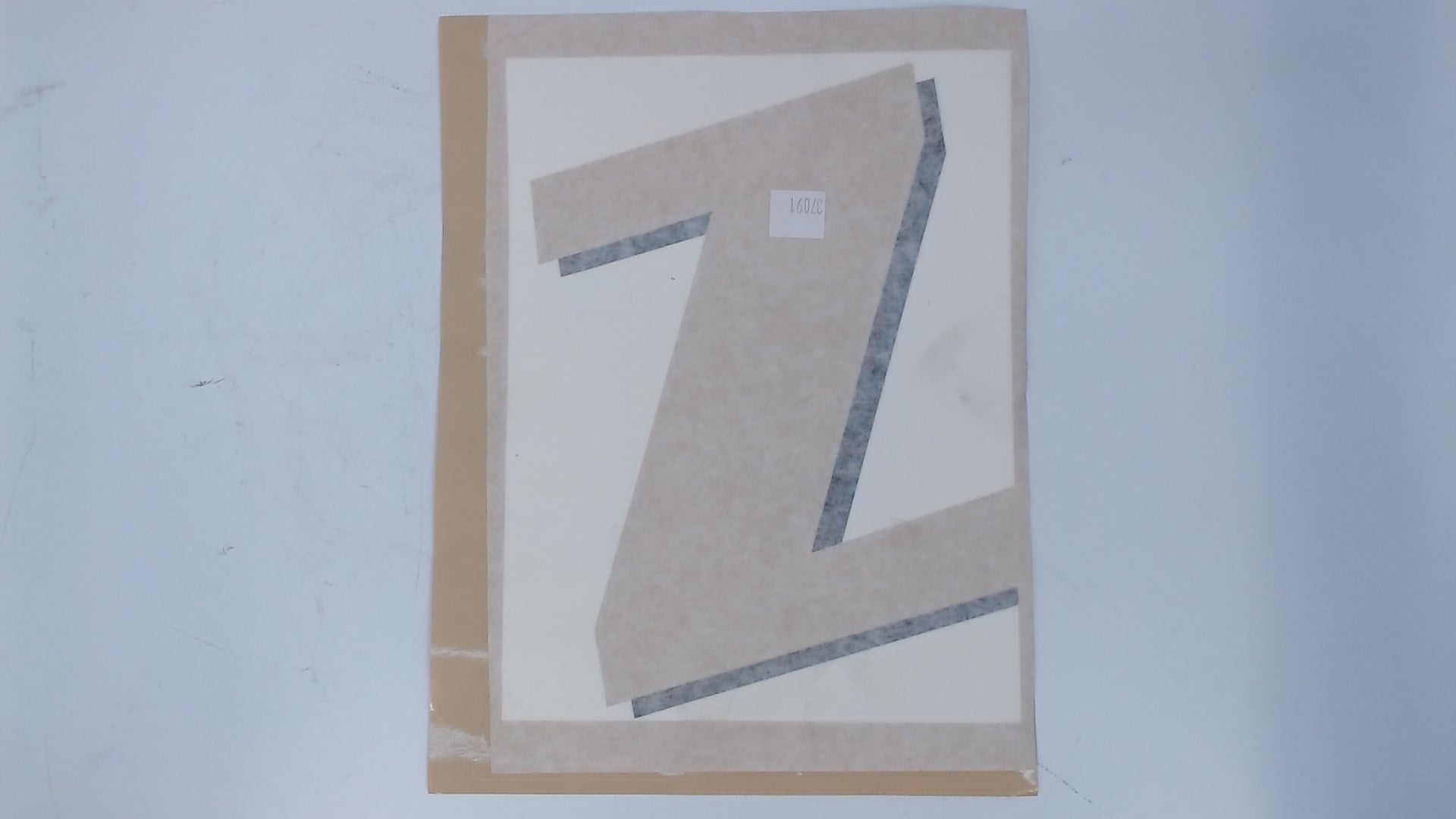 DECAL, Z, WHITE/GRAY, 9"X7"