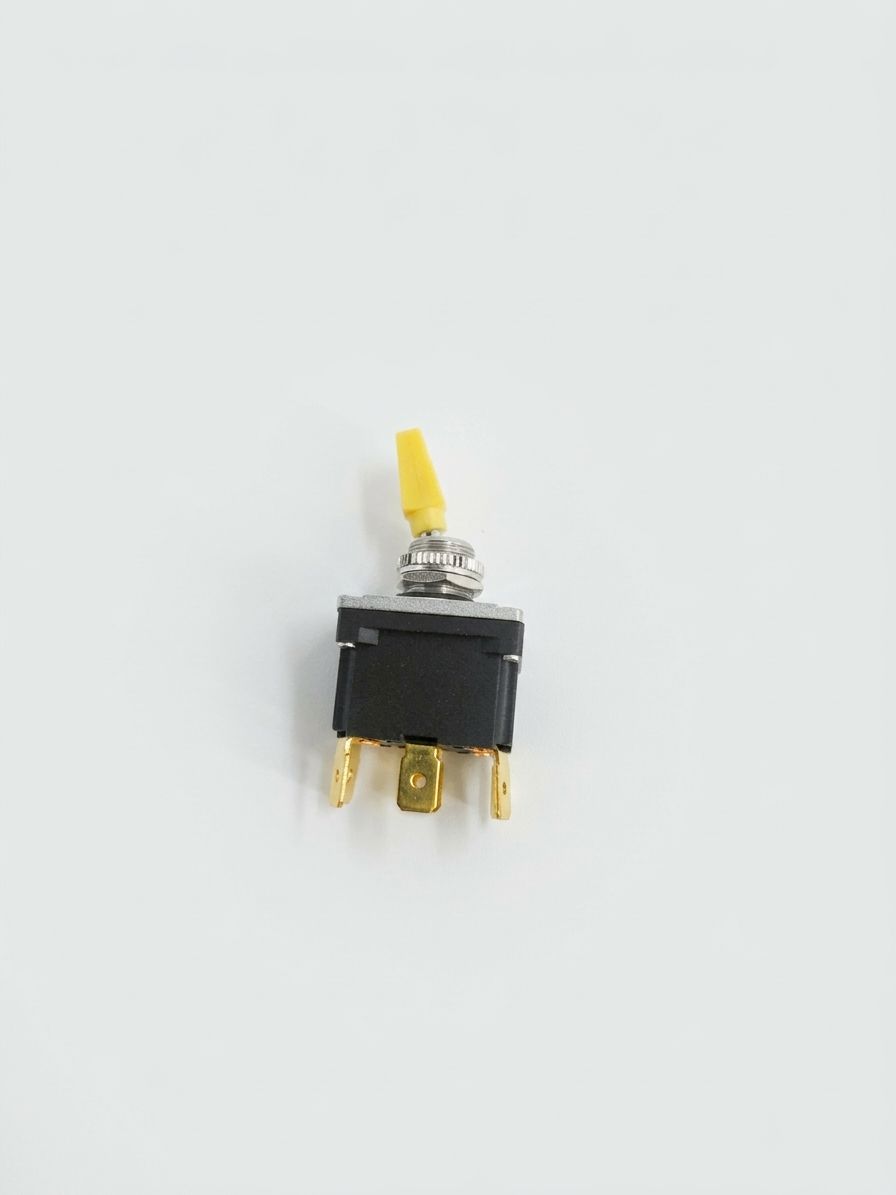 TOGGLE SWITCH