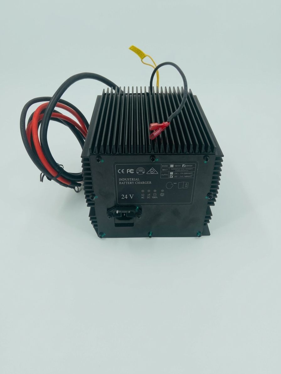 BATTERY CHARGER, UNIVERSAL REPLACEMENT, 24V, 25A