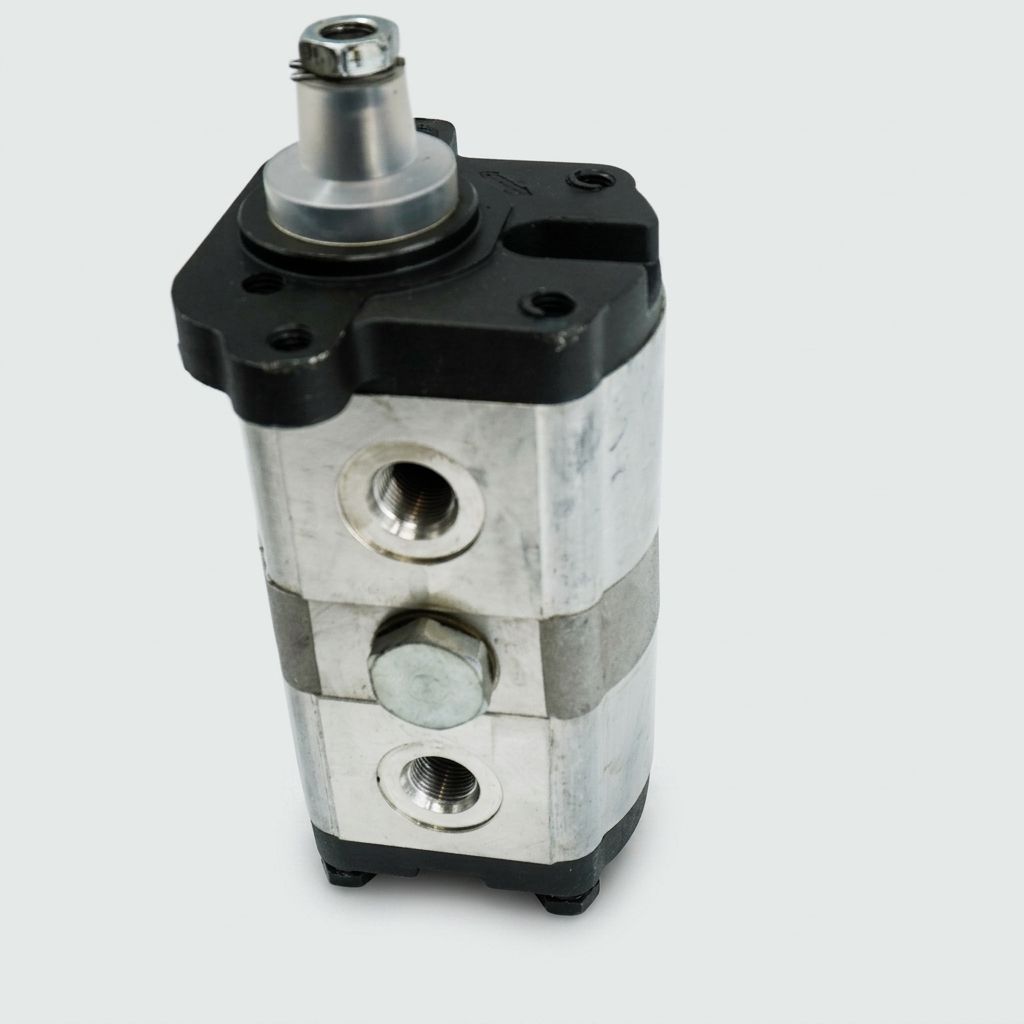 HYDRUALIC PUMP