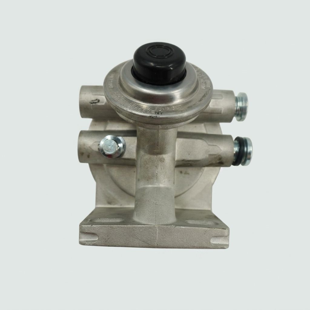 FUEL FILTER HOUSING