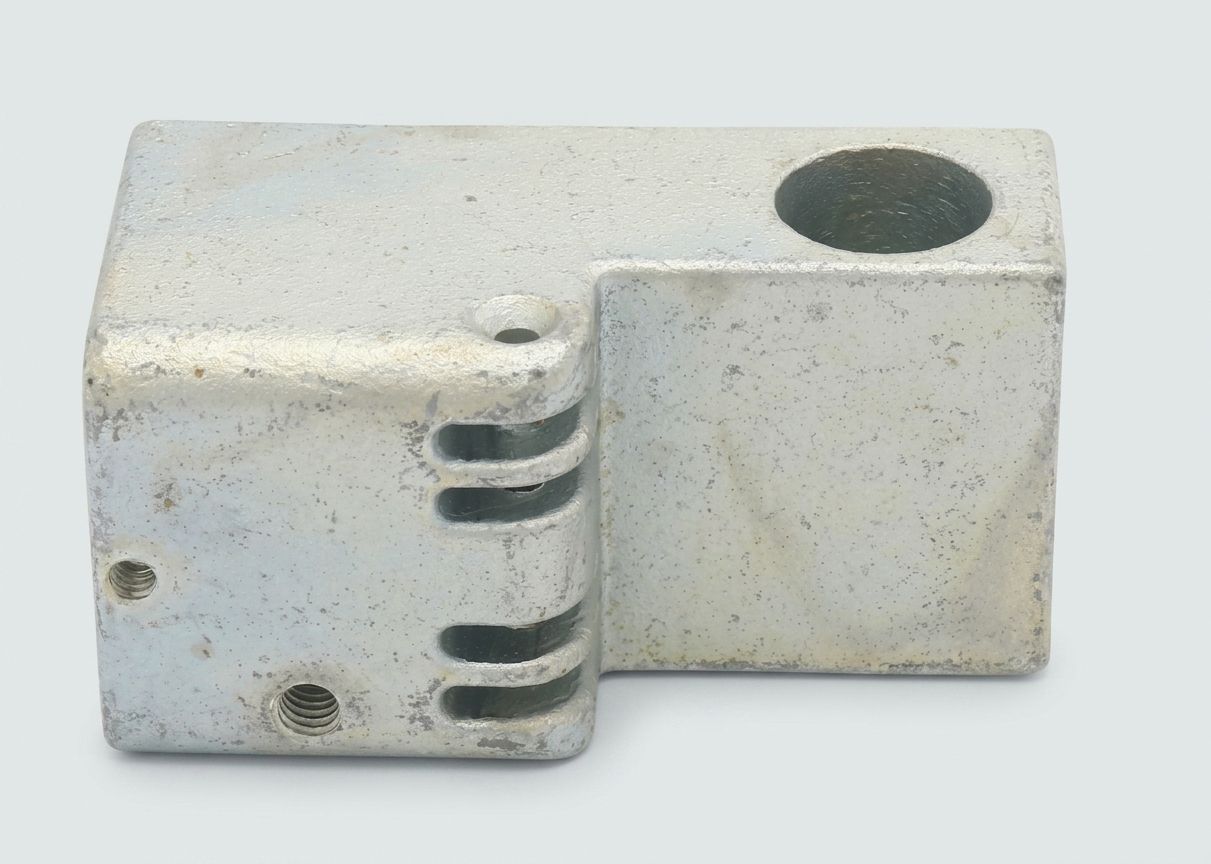 BLOCK - CLEVIS 4 SLOT STL CASTG
