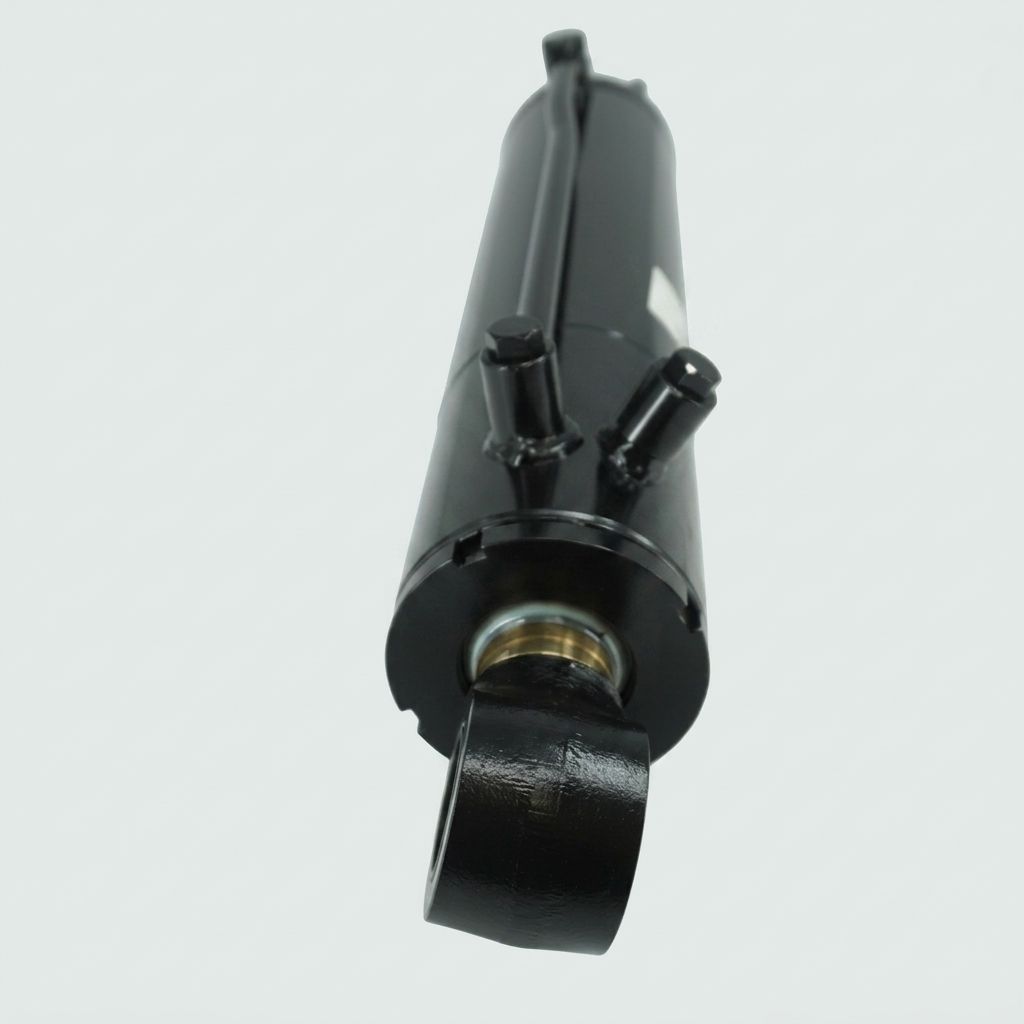 MASTER CYLINDER