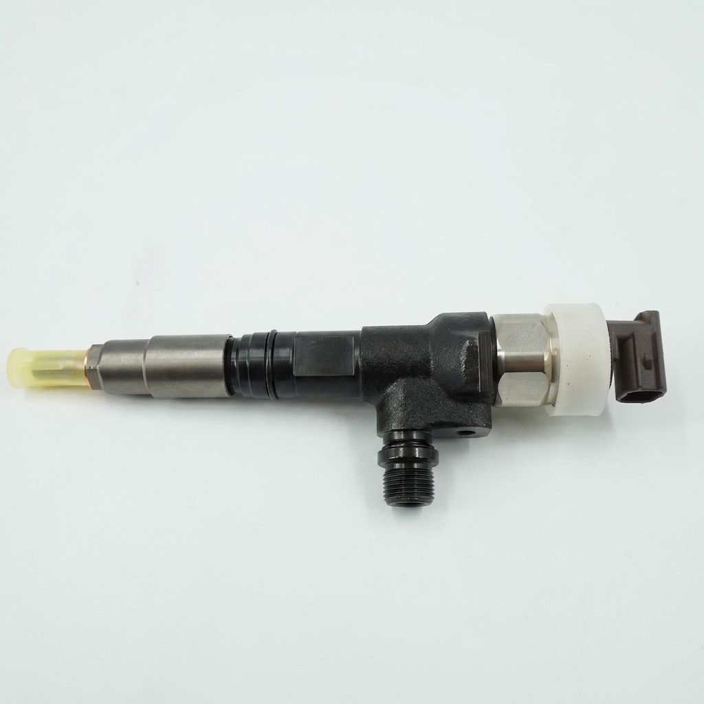 FUEL INJECTOR