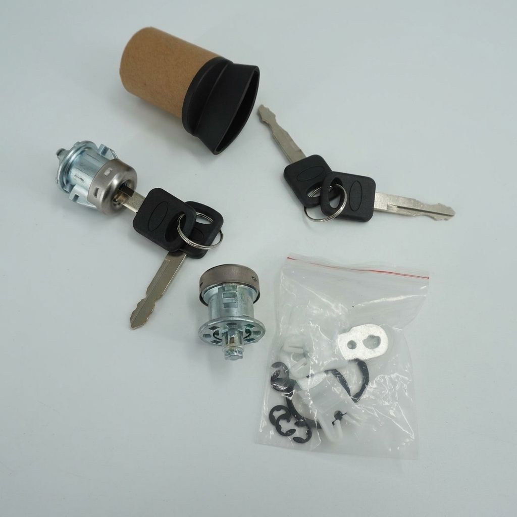 IGNITION AND DOOR LOCK CYLINDER W/ KEYS, 4PCS