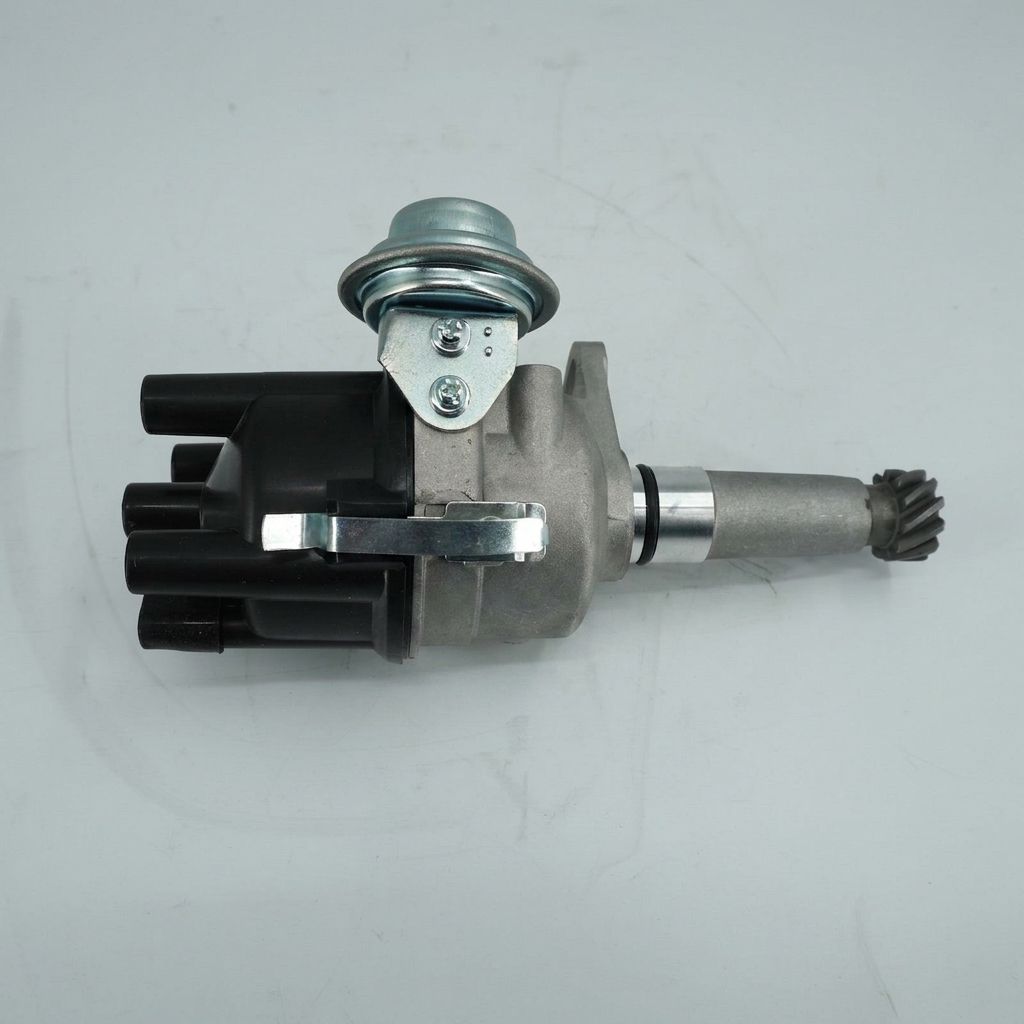 DISTRIBUTOR ASSEMBLY
