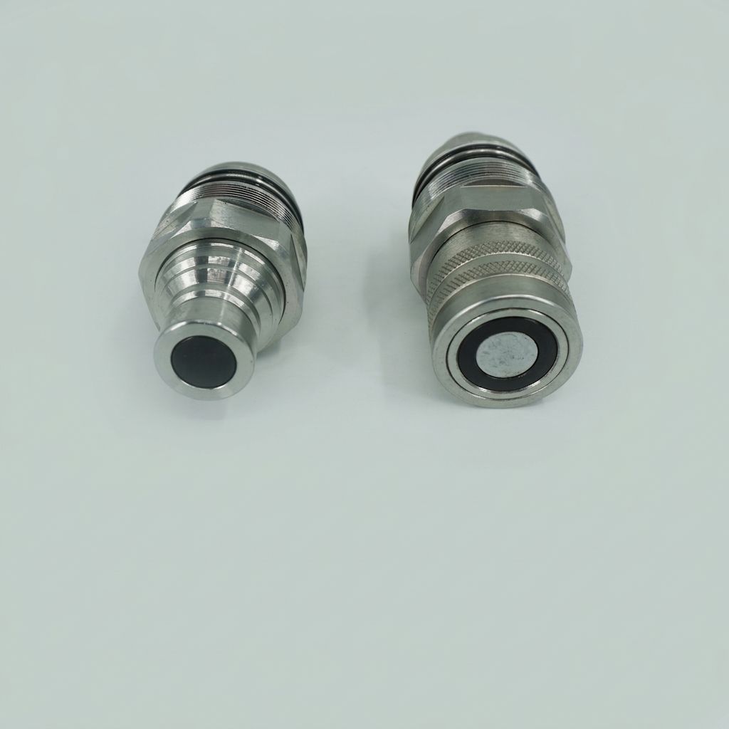 HYDRAULIC QUICK CONNECT COUPLER