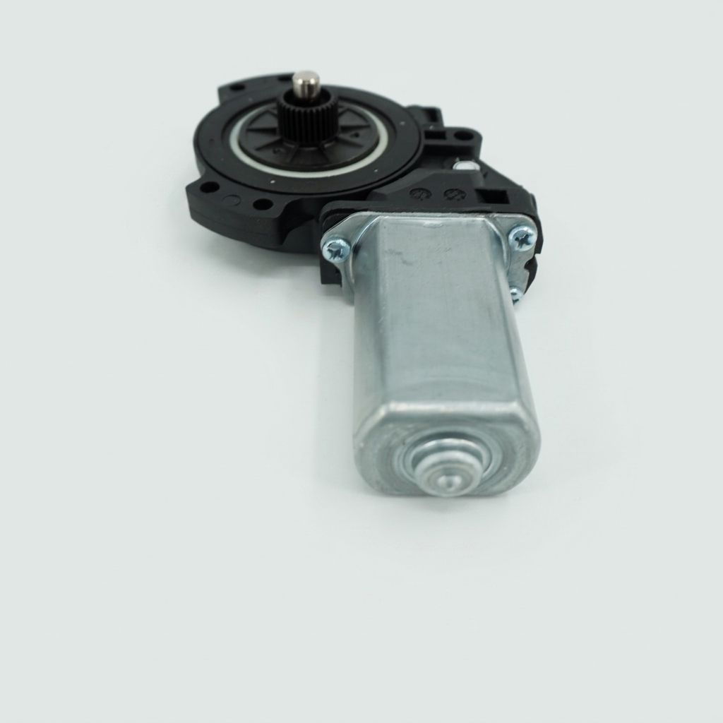 REAR RIGHT DRIVER SIDE DOOR POWER WINDOW MOTOR