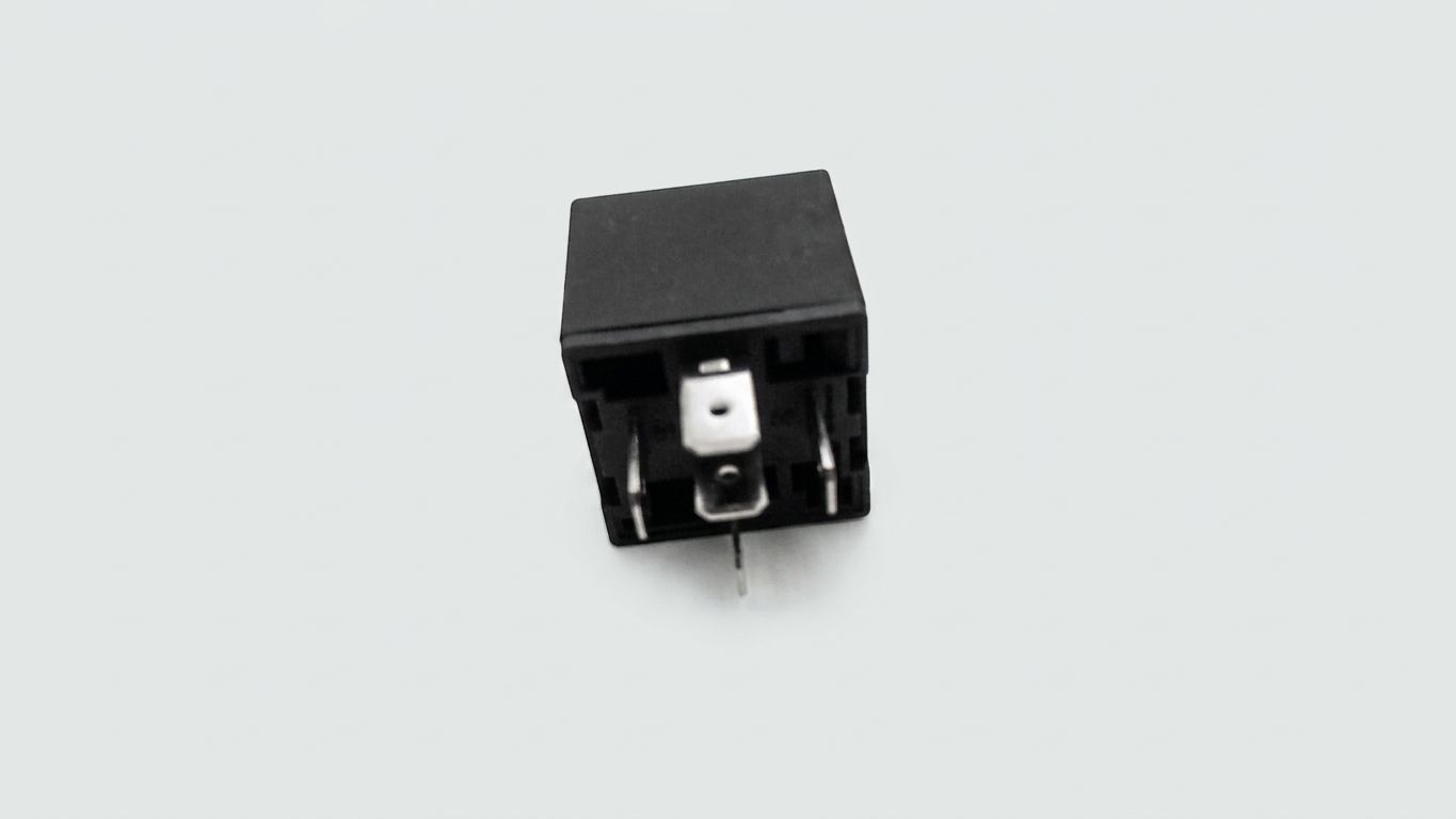 RELAY, 5 TERMINAL, 12V, 30A