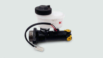 MASTER CYLINDER