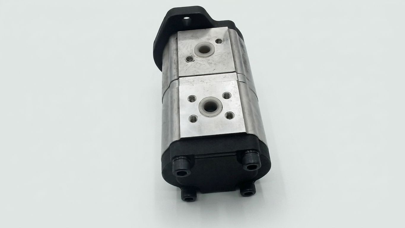 HYDRAULIC PUMP