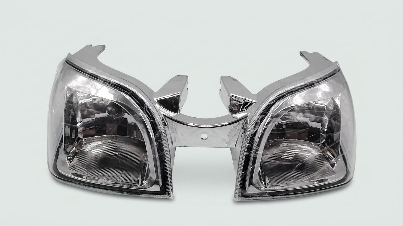 HEAD LIGHT ASSEMBLY