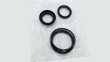 STEERING CYL SEAL KIT