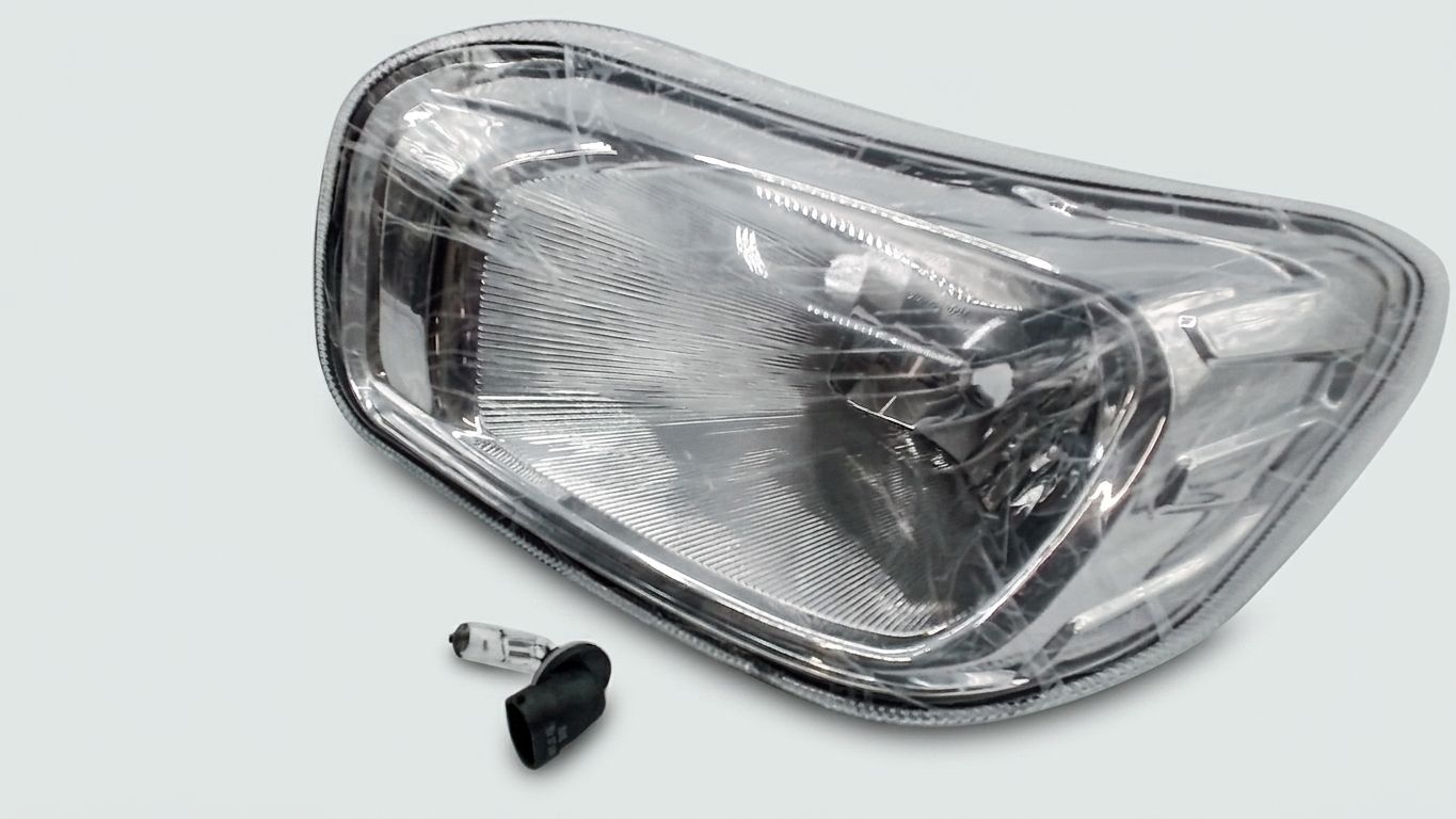 FRONT LEFT HEADLIGHT