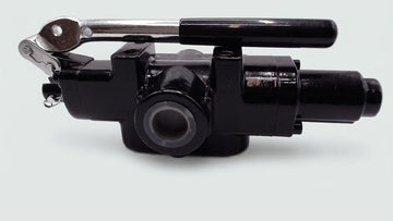 HYDRAULIC CONTROL VALVE