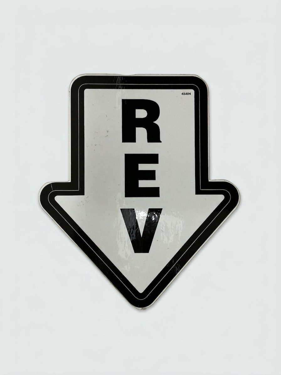 DECAL, REVERSE ARROW